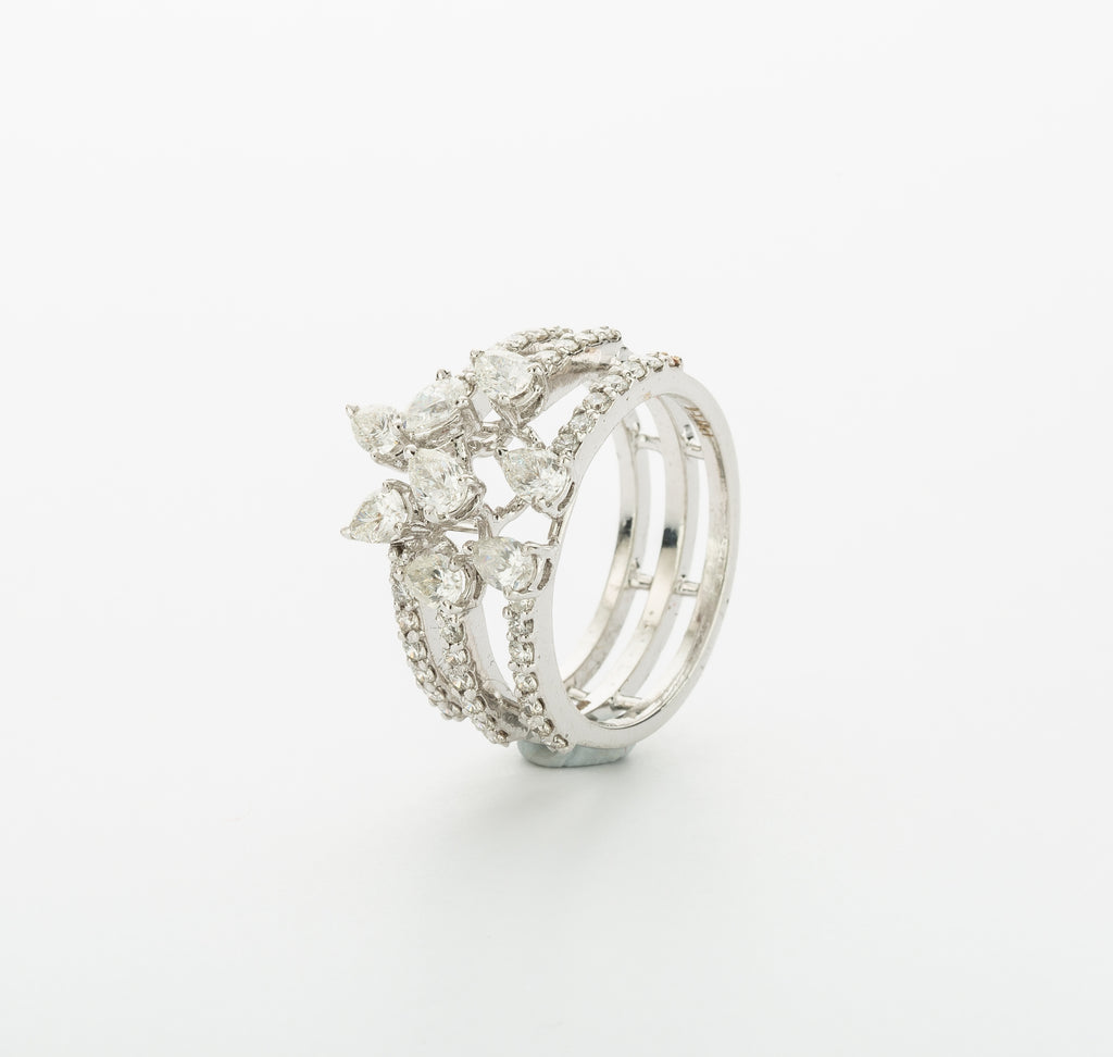 14K Qatia Glit Diamond Ring
