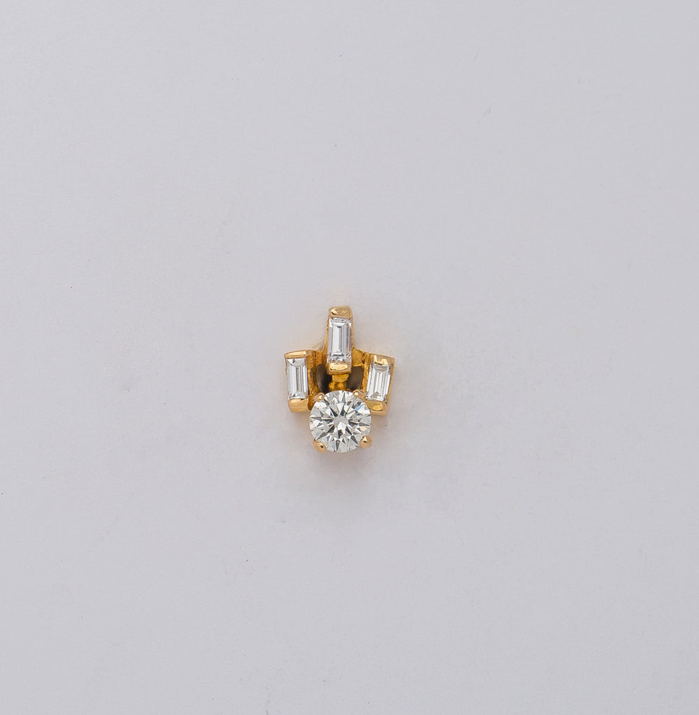 Enfol Diamond Studs