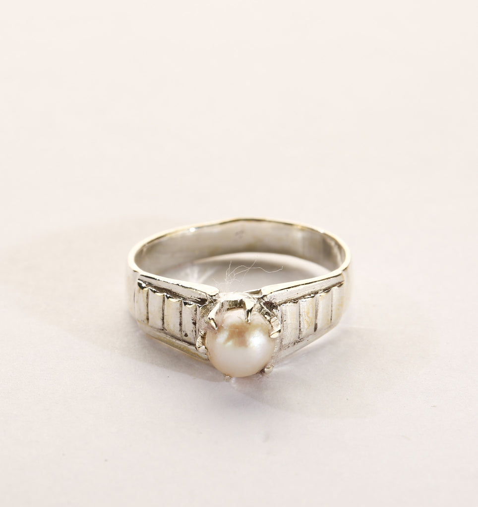 Pearl Silver Ring