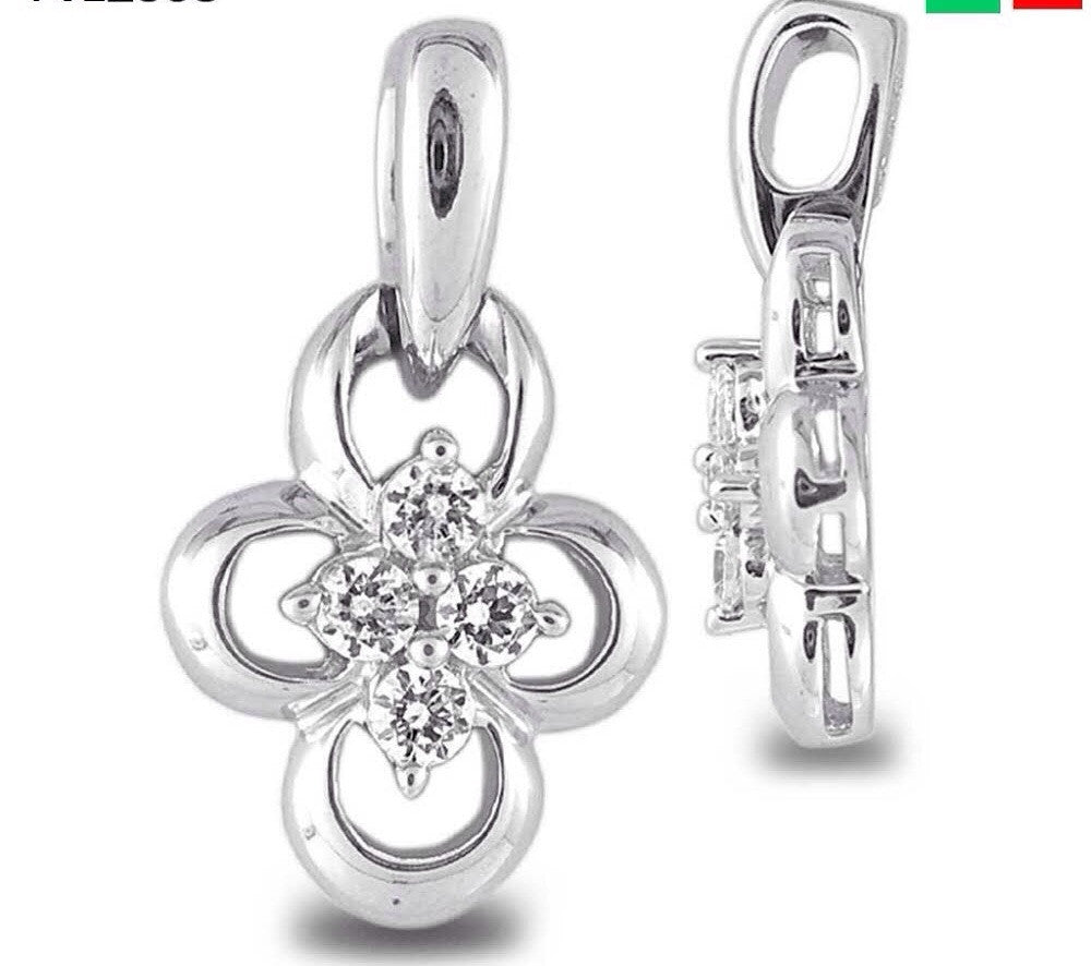 Dazzle Flower Light Weight Diamond Pendant