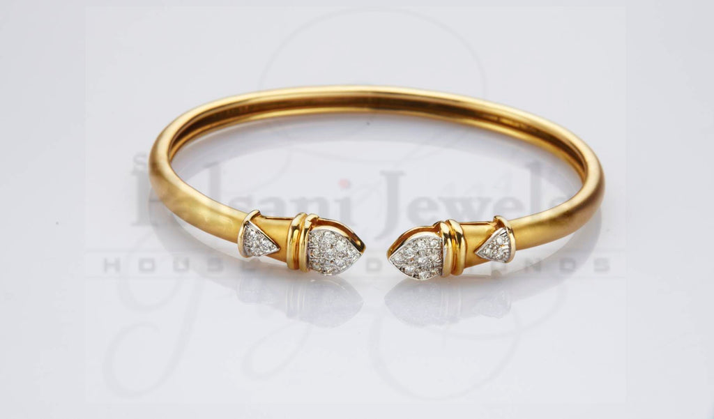 Enigma Curve Diamond Bracelet