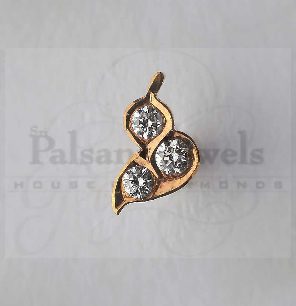 Tri Leaf Diamond Nose Pin