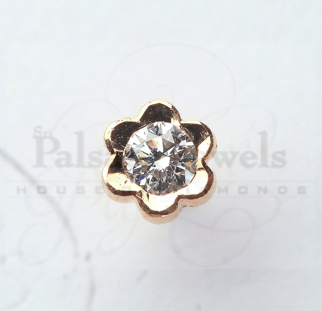Gorgeous Flower Diamond Nose Pin