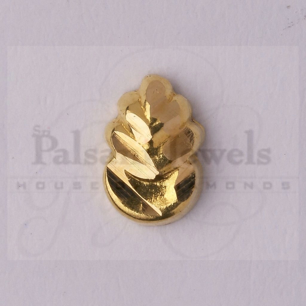 Wavy Leaf Gold Nose Pin