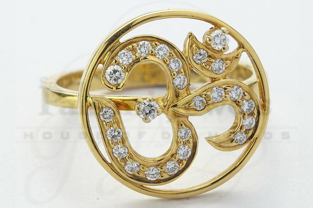 18K Om Diamond Ring
