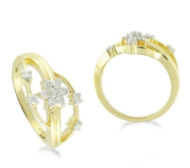 Center Flower Light Weight Diamond Ring