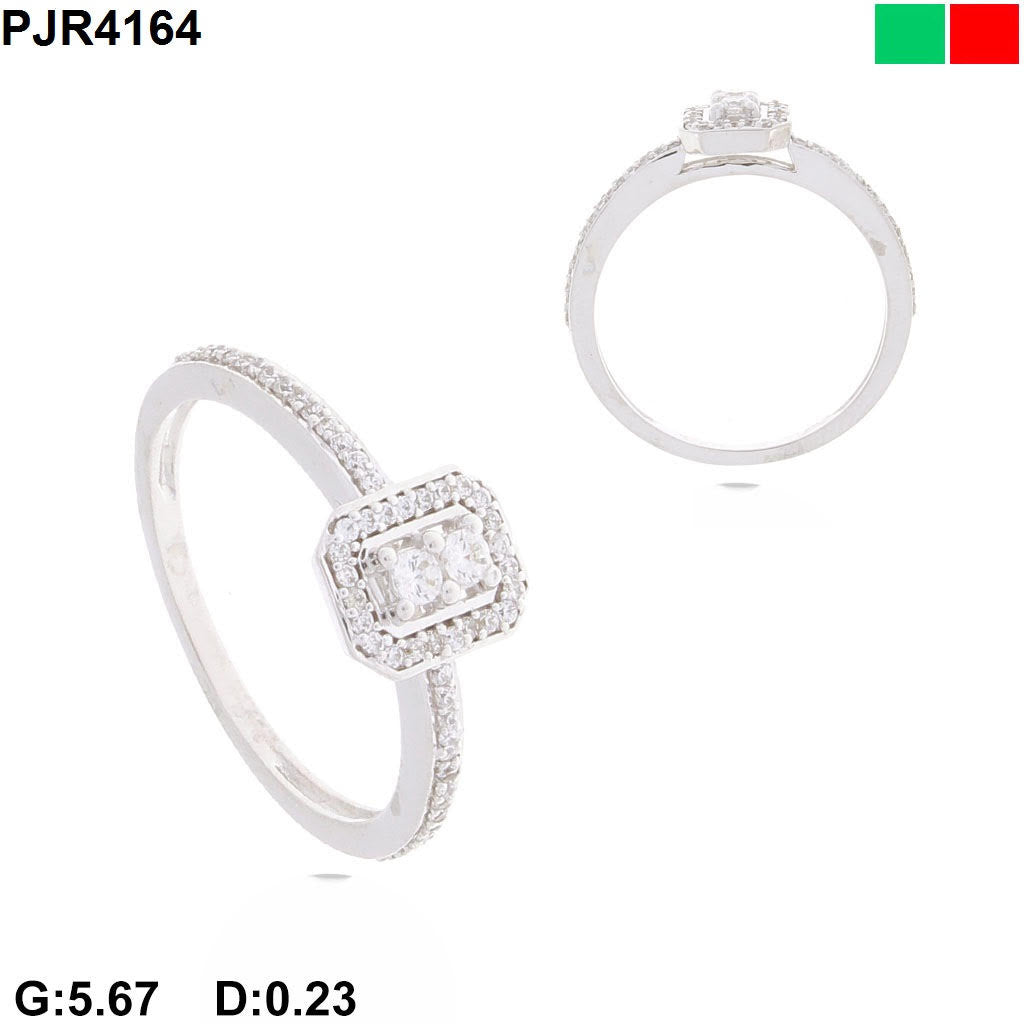 Vibrant Square Light Weight Diamond Ring