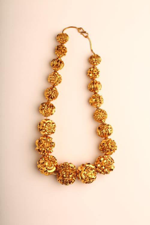 Char Ball Nakshi Gold Necklace